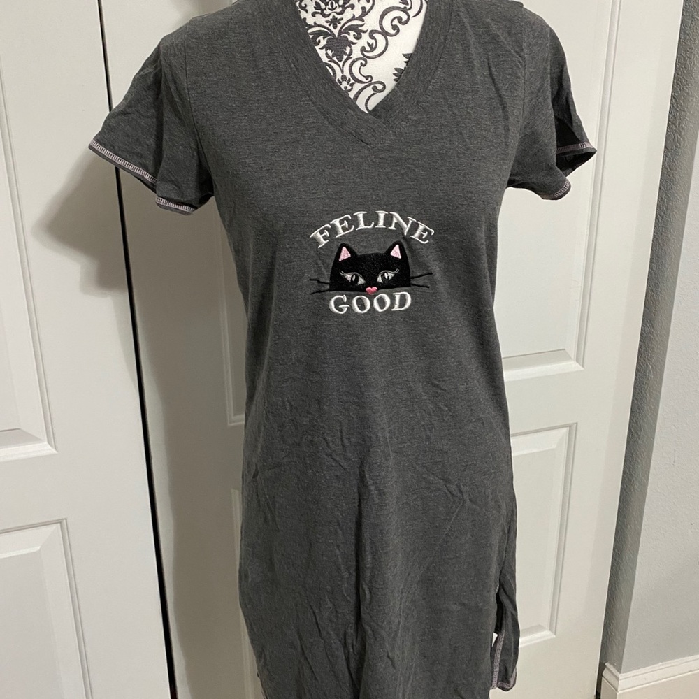 Feline dress pijama size medium